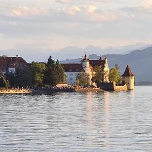 Seeschoen Lindau - Direkt Vor Der Insel Lindau (Bodensee)